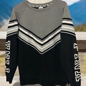 PINK Victoria Secret Sweat Shirt Top Size XS Gray Black Silver Chevron Logo Y2k